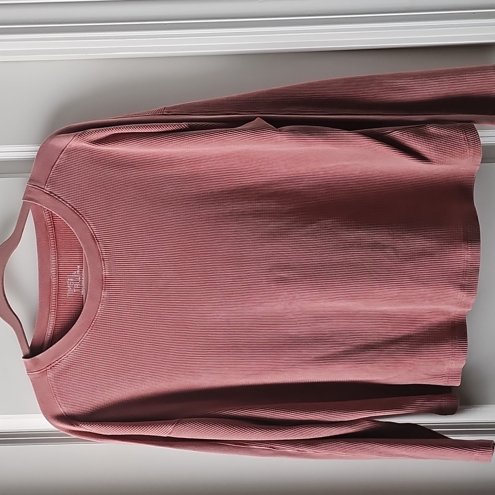 Time & Tru Waffle Knit Top - Picture 2 of 9
